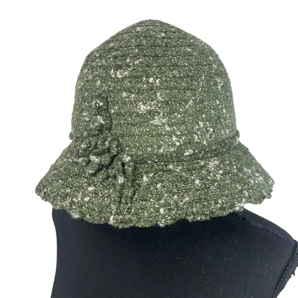 Betmar New York Wool Blend Knit Hat Green OS